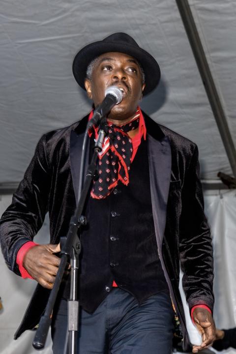 Headshot of Regie Gibson